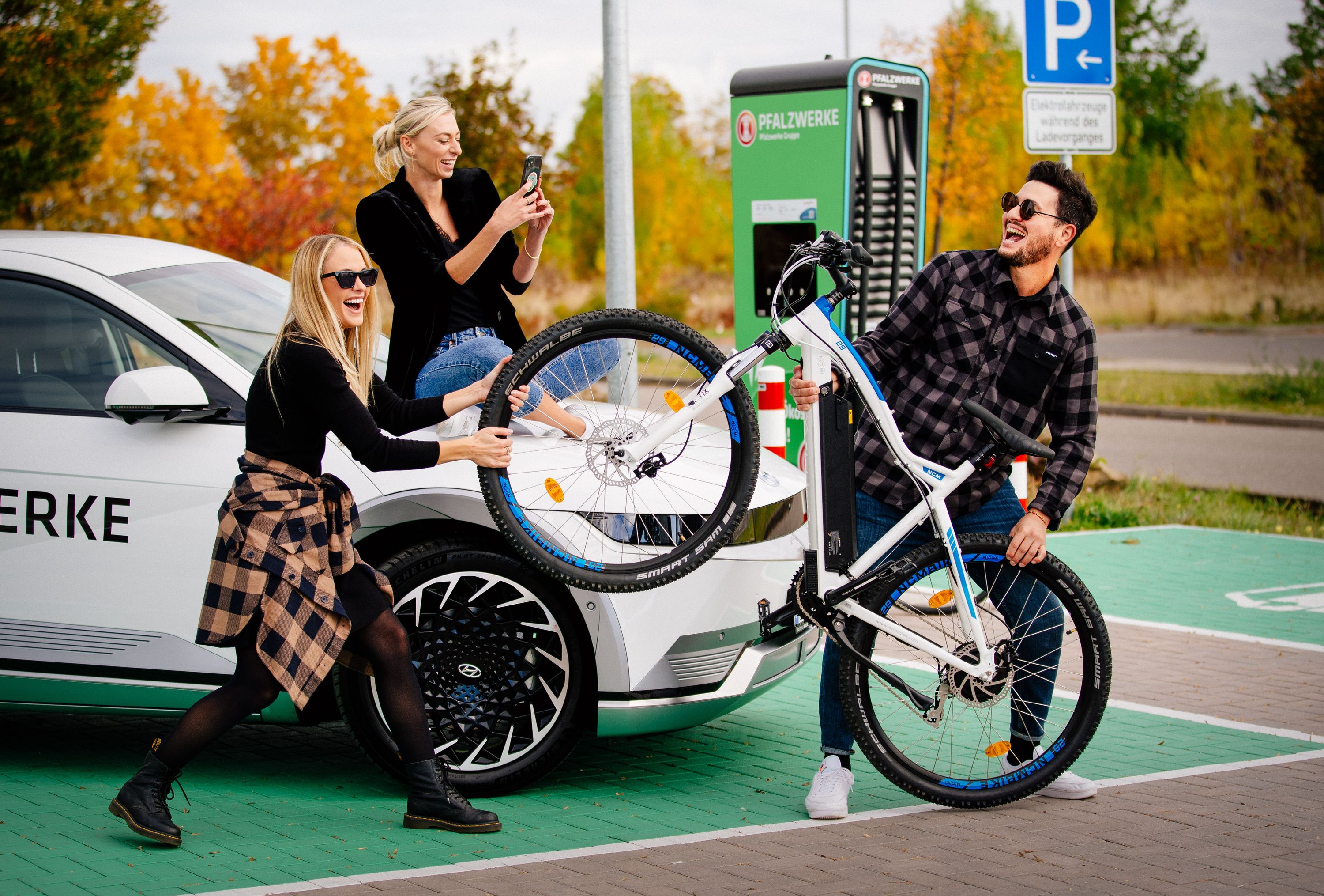 Influencer-Marketing, Schnellladesäulen, Bild 3